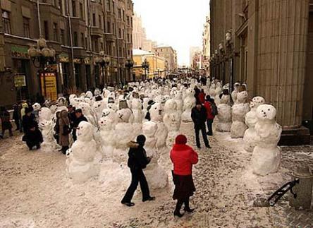 Is this a snowmen parade, or are they about to take over the world?