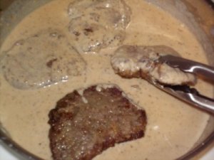 steak-and-milk-gravy